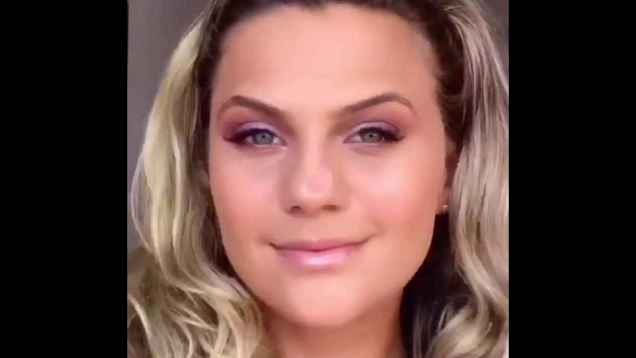 Make sucesso com a #paleta #12Shades da Mari Saad